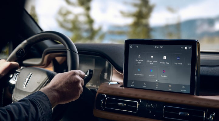 The center touchscreen of a Lincoln Aviator® SUV is shown | Performance Lincoln Bountiful in Bountiful UT